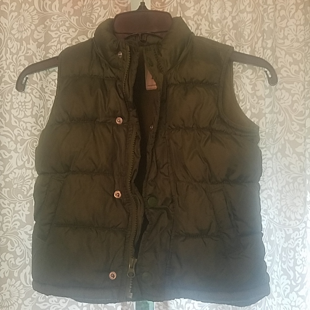 Toddler boys puff vest